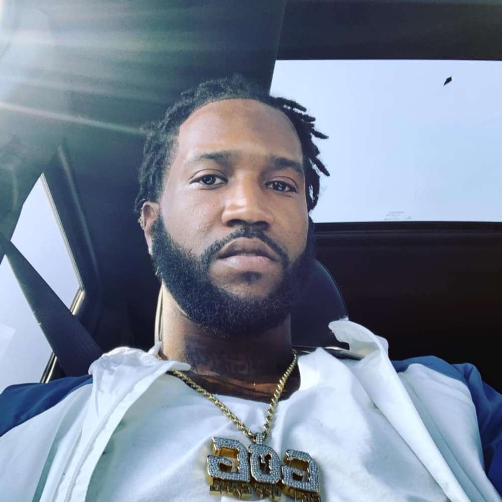 Meet your Posher, Sosa